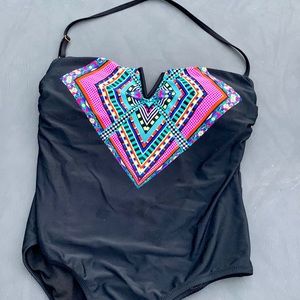Jessica Simpson tribal print size L bathing suit.